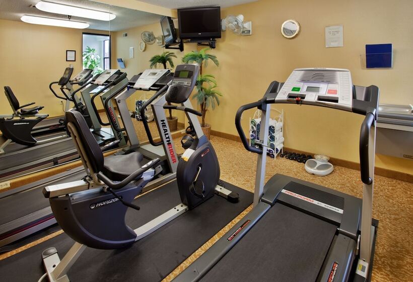 Holiday Inn Express Hotel & Suites Fenton/i 44, An Ihg