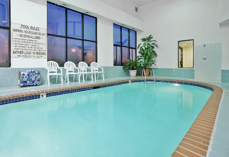 Holiday Inn Express Hotel & Suites Fenton/i 44, An Ihg