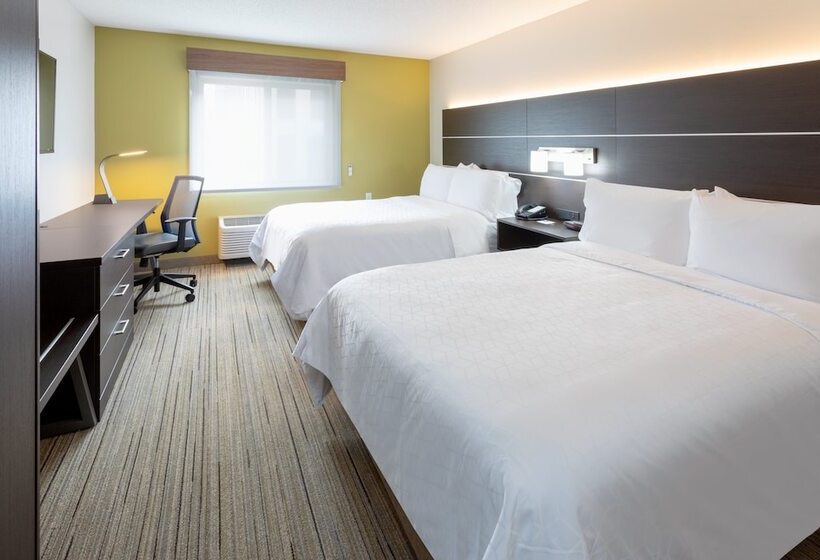 Holiday Inn Express Hotel & Suites Minneapolis Downtown Convention Center, An Ihg