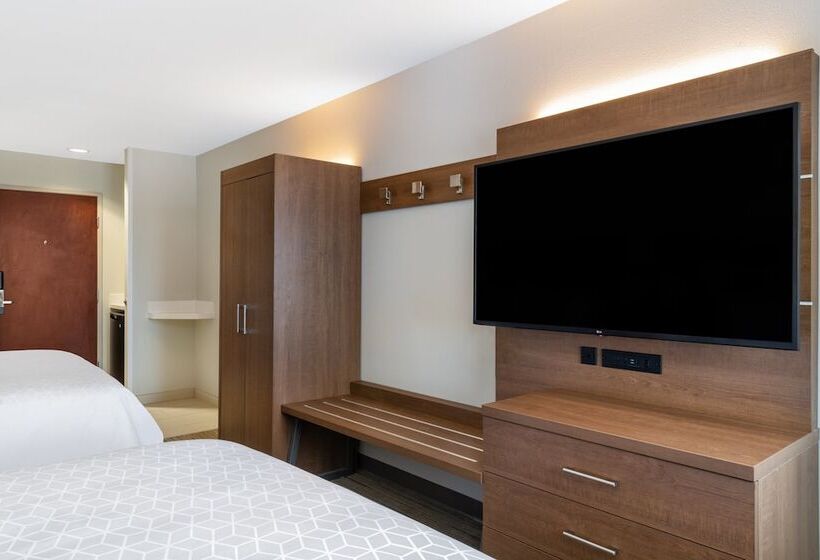 ホテル Holiday Inn Express & Suites Colorado Springs Airport, An Ihg