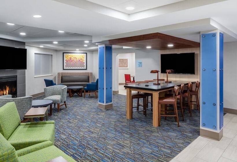 ホテル Holiday Inn Express & Suites Colorado Springs Airport, An Ihg