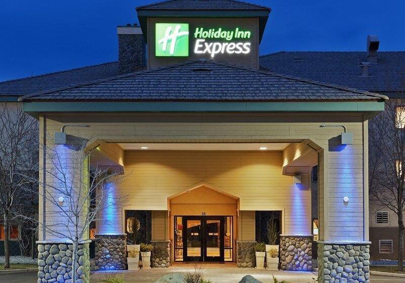 فندق Holiday Inn Express Fallon By Ihg