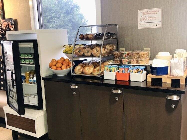 ホテル Holiday Inn Express Fargo   West Acres, An Ihg