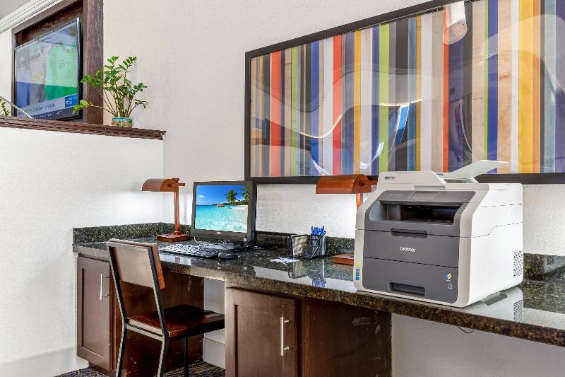 فندق Holiday Inn Express Harlingen By Ihg