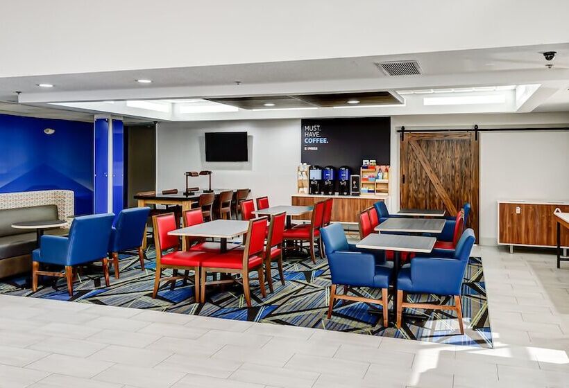 فندق Holiday Inn Express Hillsborough Durham Area, An Ihg