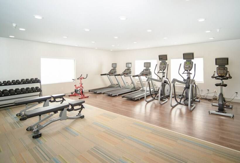 Отель Holiday Inn Express Houghton Keweenaw, An Ihg