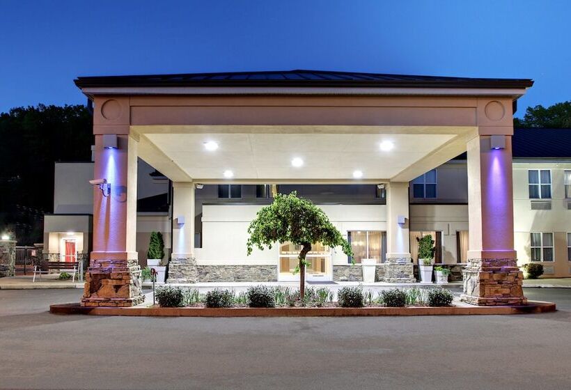 فندق Holiday Inn Express Hurricane Mills Waverly, An Ihg