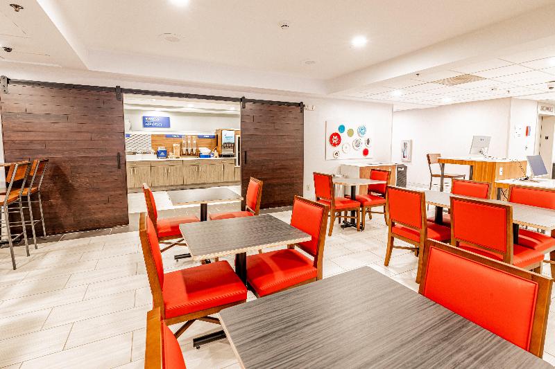 فندق Holiday Inn Express Indianapolis South, An Ihg