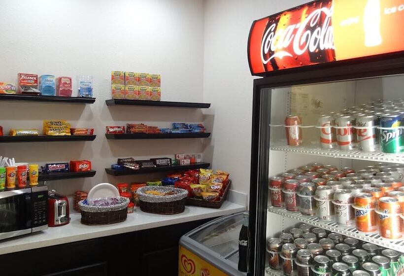 Holiday Inn Express Hotel Kansas City   Bonner Springs, An Ihg