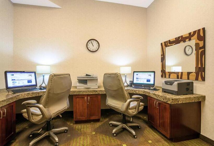 فندق Holiday Inn Express Layton   I 15, An Ihg