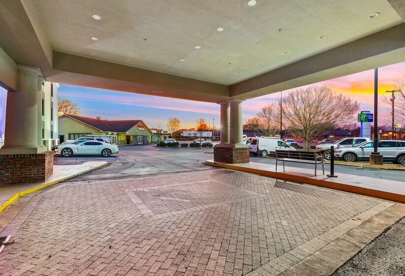 فندق Holiday Inn Express New Albany, An Ihg