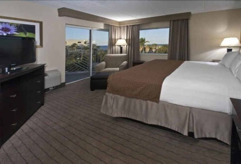Отель Holiday Inn Express  North Palm Beach And Ihg