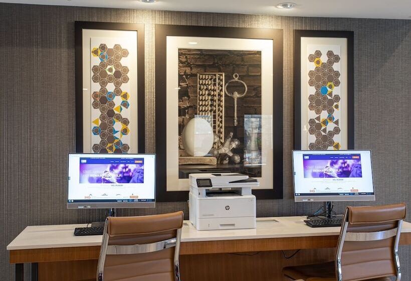 فندق Holiday Inn Express Prescott, An Ihg