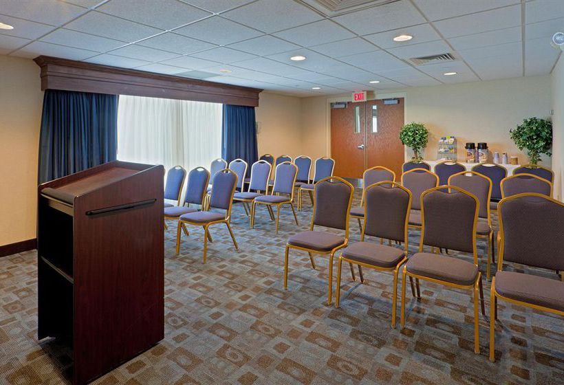 فندق Holiday Inn Express Seaford Route 13