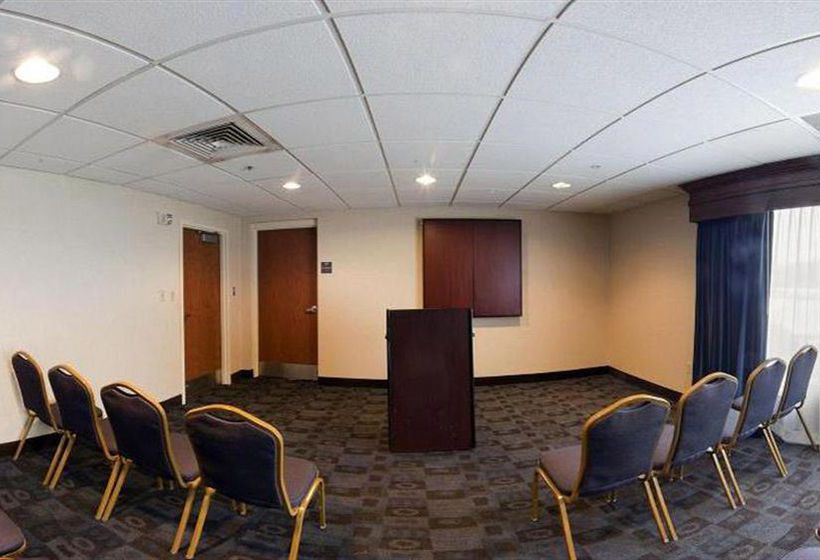 فندق Holiday Inn Express Seaford Route 13