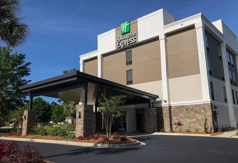 ホテル Holiday Inn Express Statesboro, An Ihg