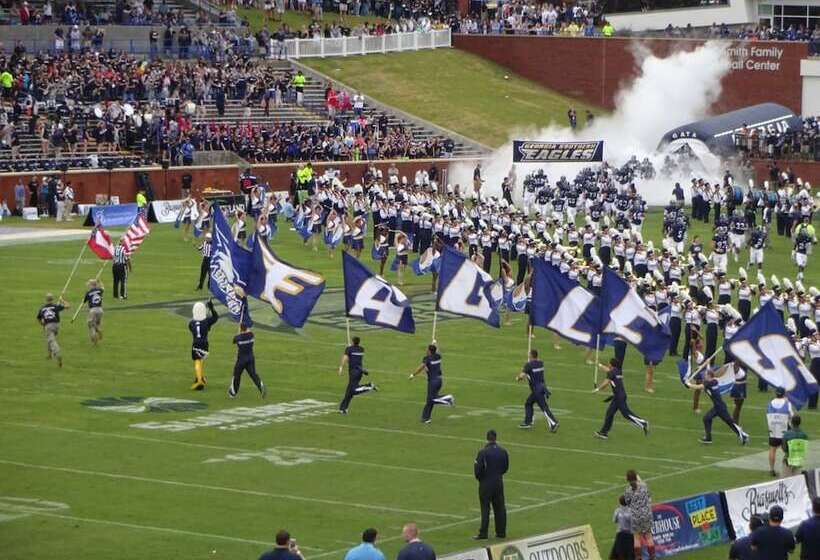 فندق Holiday Inn Express Statesboro, An Ihg