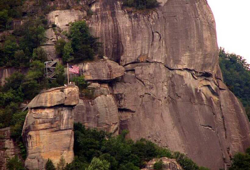 فندق Holiday Inn Express & Suites Asheville Sw   Outlet Ctr Area, An Ihg