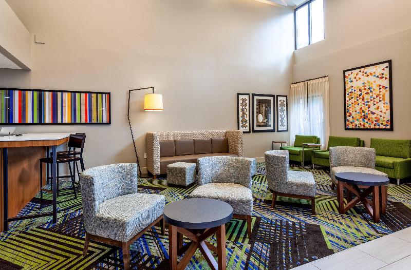 فندق Holiday Inn Express Tampa Brandon, An Ihg