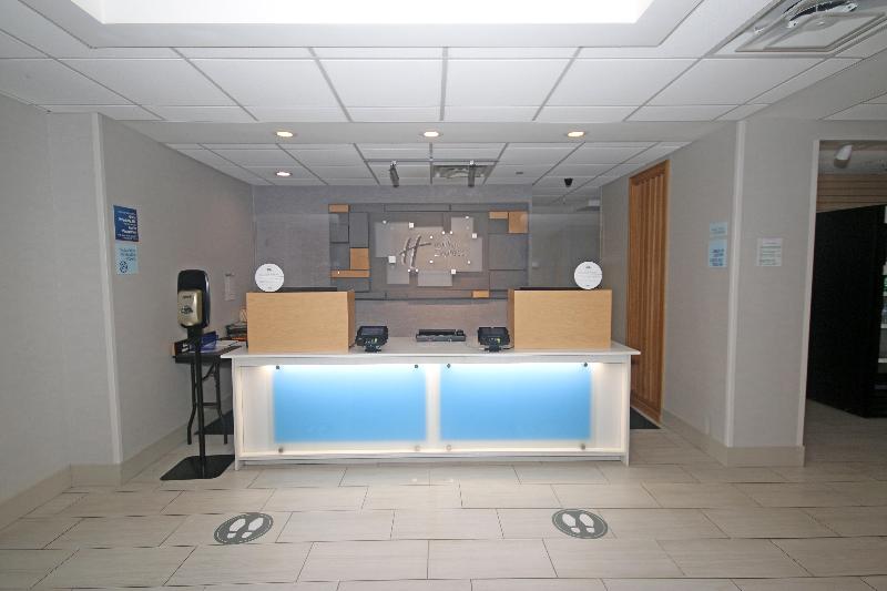 בית מלון כפרי Holiday Inn Express Troutville Roanoke North, An Ihg