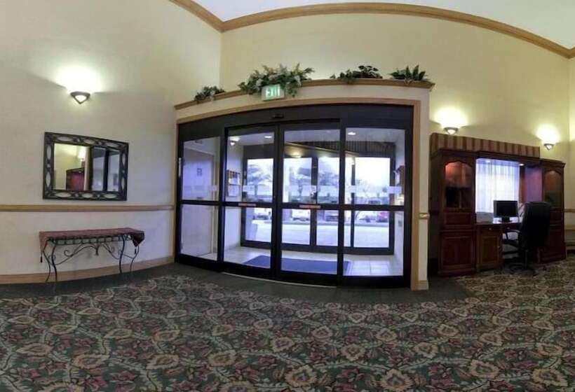 فندق Holiday Inn Express Washington By Ihg