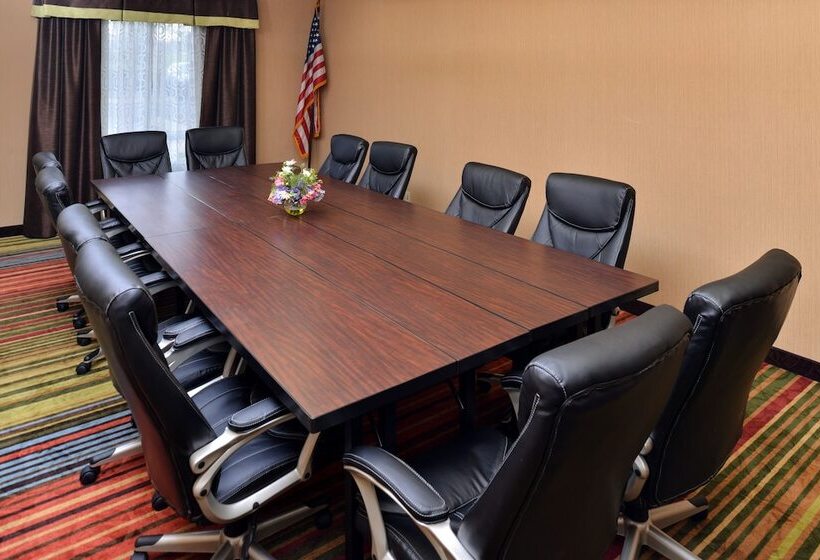 ホテル Holiday Inn Express White House, An Ihg