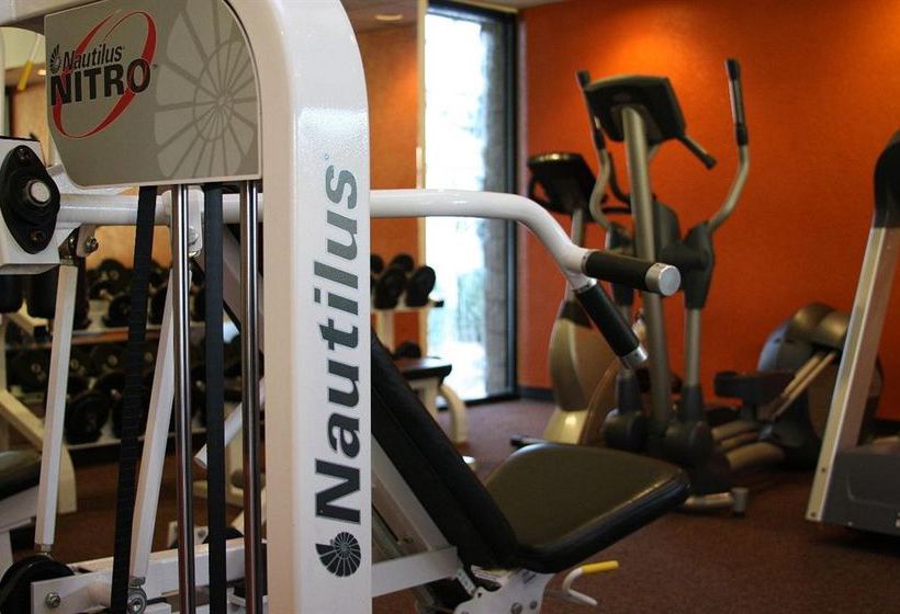 DoubleTree by Hilton Hotel Joplin