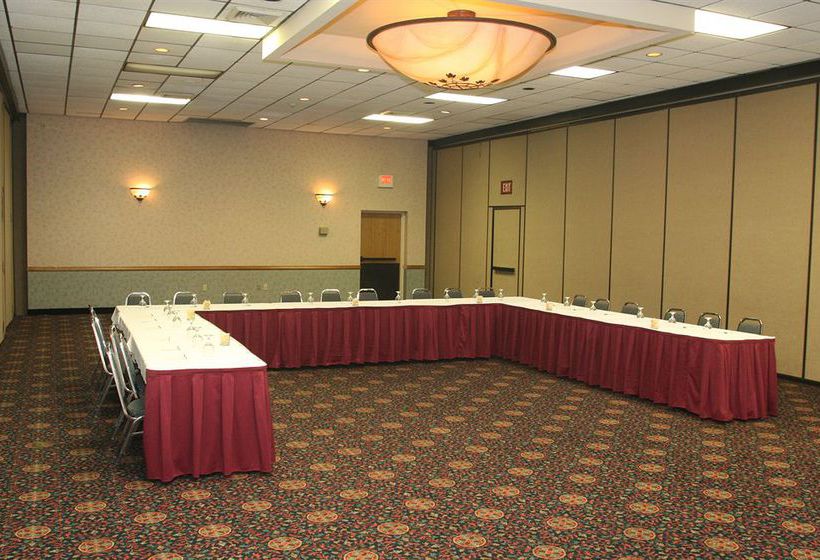 DoubleTree by Hilton Hotel Joplin