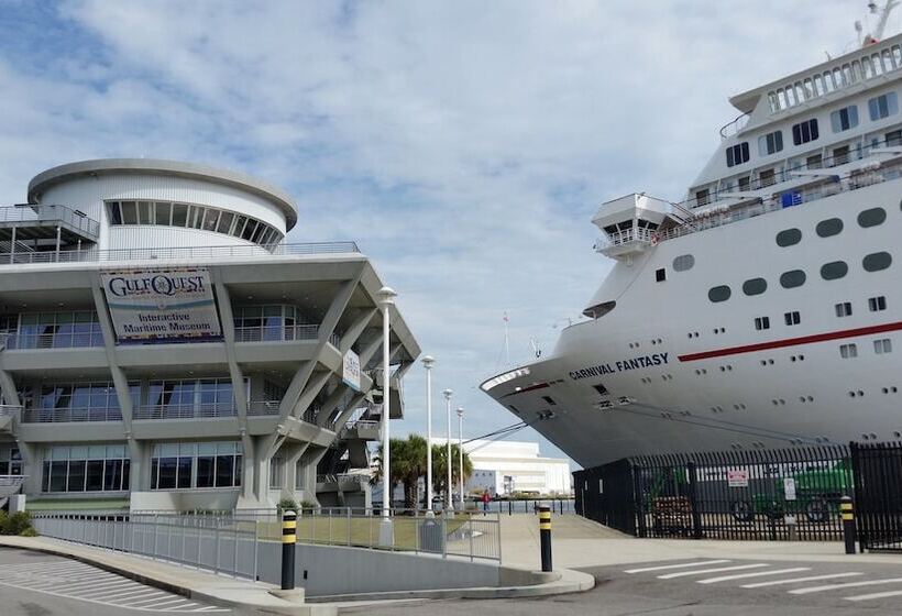 ホテル Holiday Inn Mobile Downtown Historic District, An Ihg