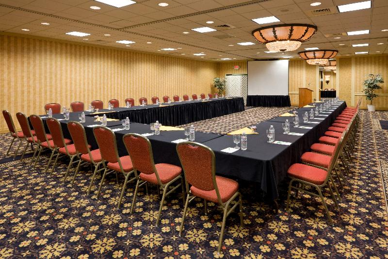 هتل Holiday Inn South Plainfield Piscataway, An Ihg