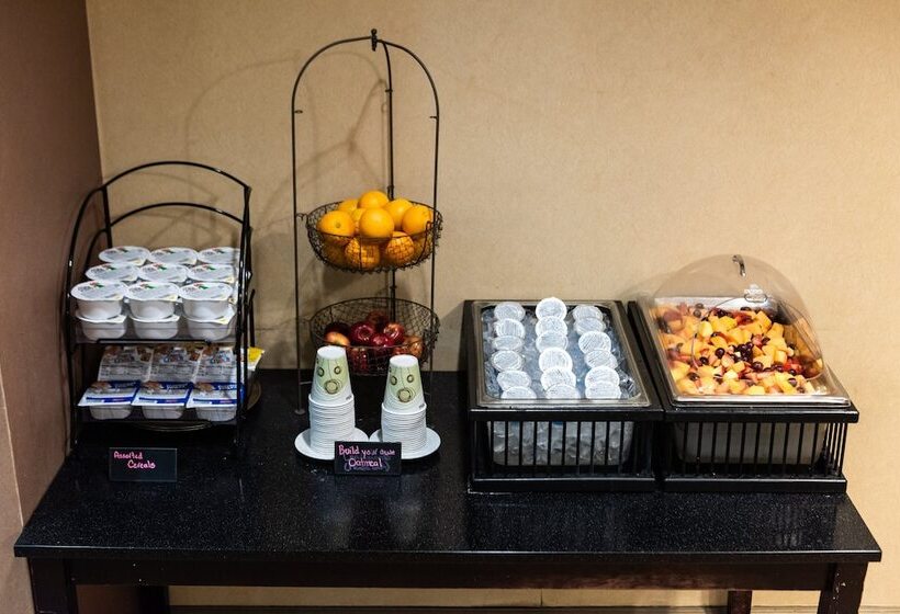 هتل Holiday Inn South Plainfield Piscataway, An Ihg