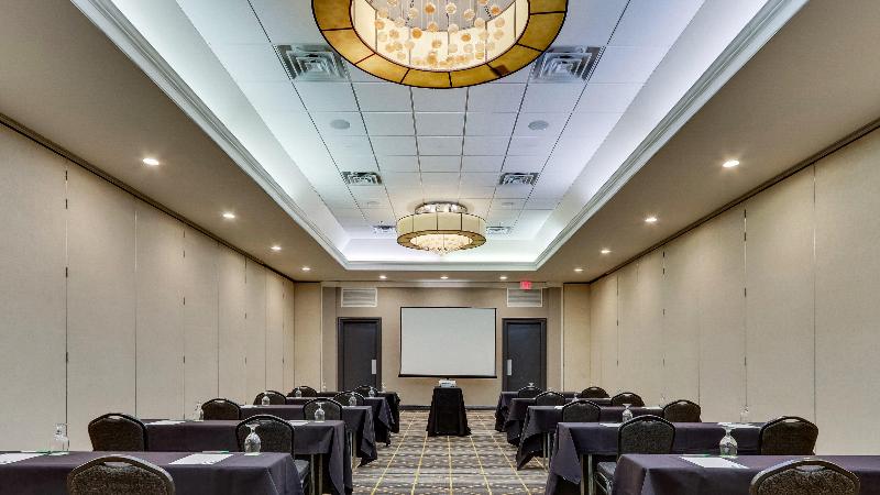 فندق Holiday Inn Staunton Conference Center, An Ihg