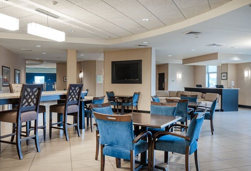 호텔 Holiday Inn   Terre Haute, An Ihg