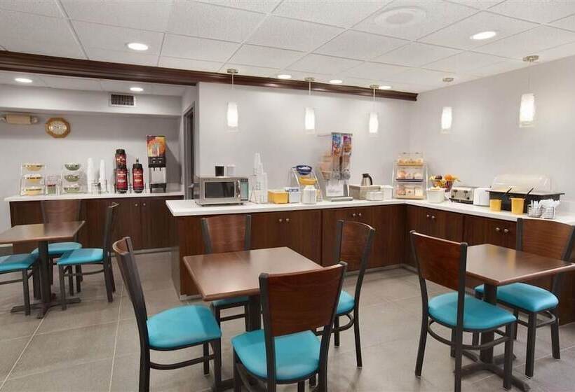 فندق Kinder Express Near Coushatta Resort