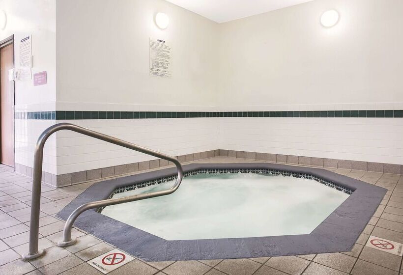 فندق La Quinta Inn By Wyndham Olympia  Lacey