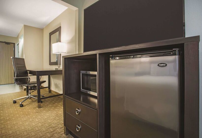 فندق La Quinta Inn By Wyndham Olympia  Lacey