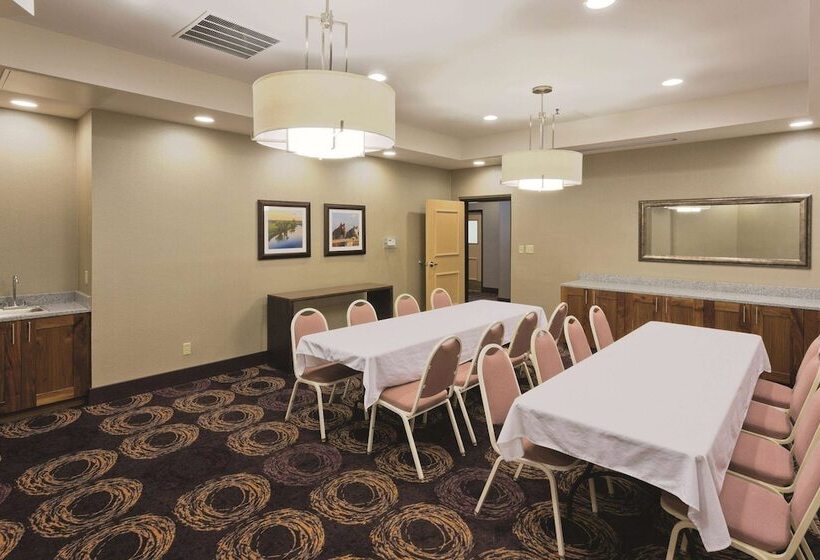 فندق La Quinta By Wyndham Butte