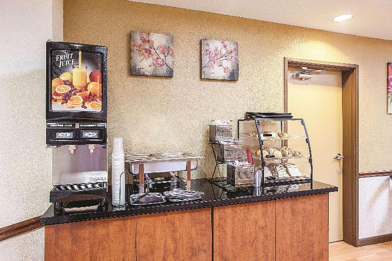 Отель La Quinta By Wyndham Davis