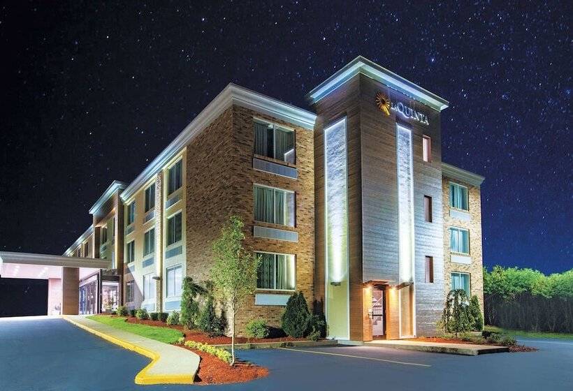 فندق La Quinta By Wyndham Sturbridge