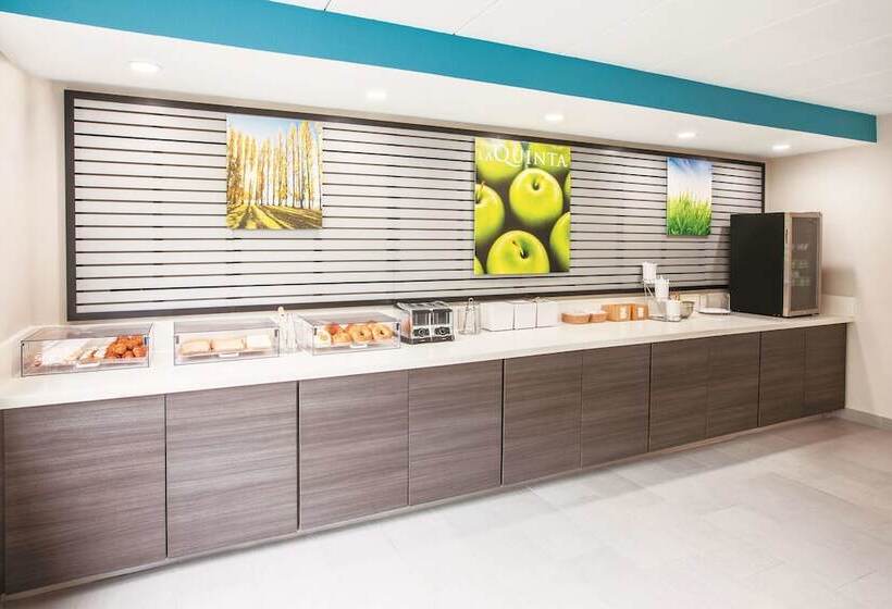 فندق La Quinta By Wyndham Sturbridge