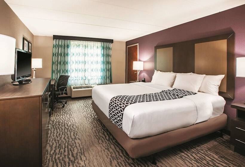 فندق La Quinta By Wyndham Sturbridge