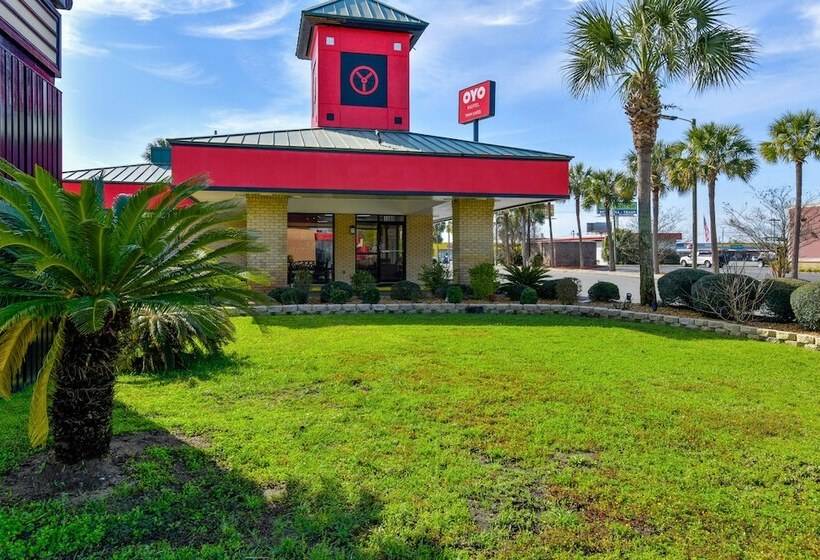 فندق Lake Park Inn Express