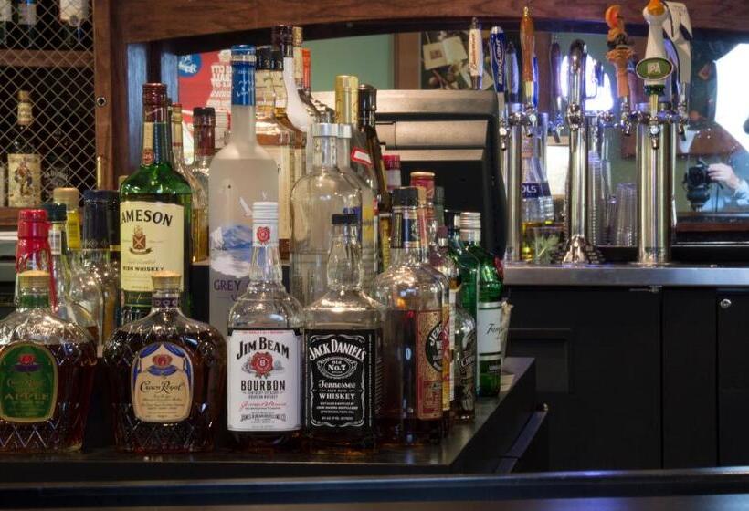 فندق Days Inn By Wyndham Pittsburg Ks