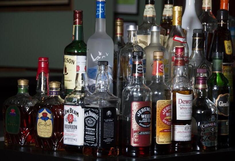 فندق Days Inn By Wyndham Pittsburg Ks