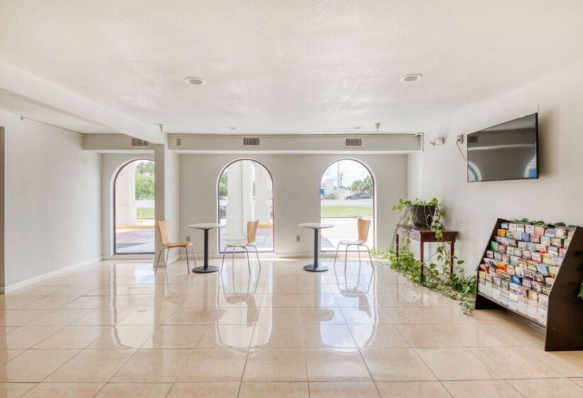 Motel 6 Denham Springs, La