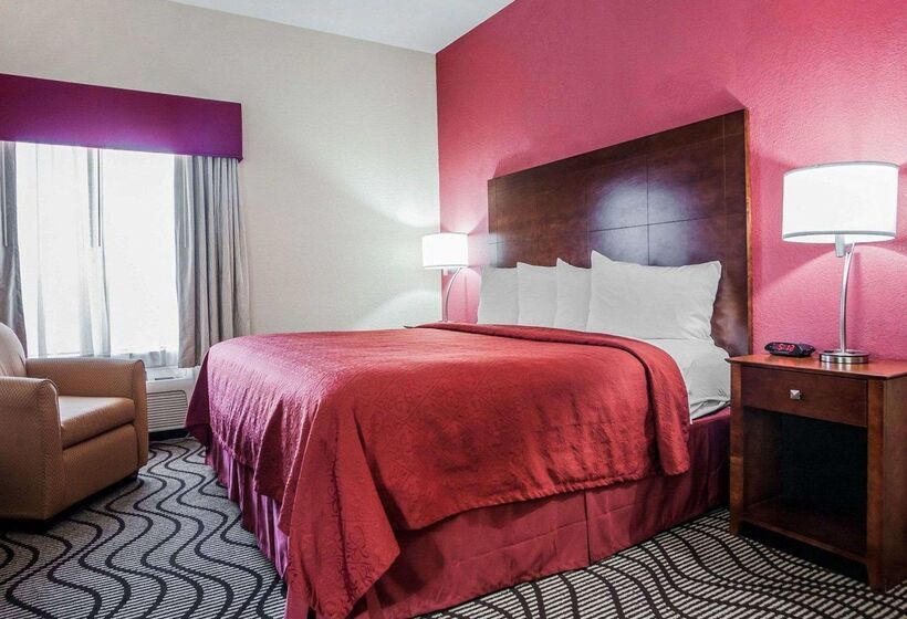 בית מלון כפרי Quality Inn & Suites Altoona   Des Moines