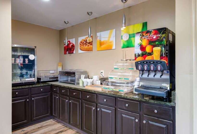 فندق Quality Inn & Suites Rockingham