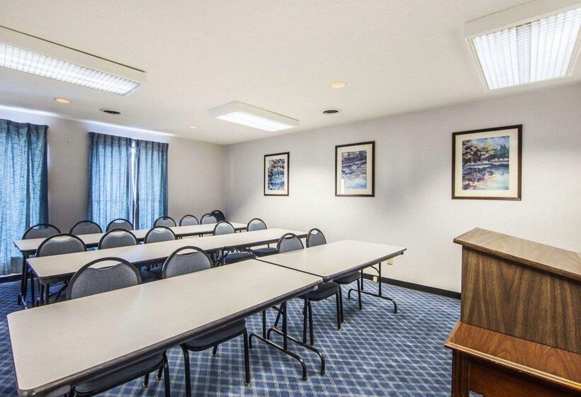 فندق Quality Inn