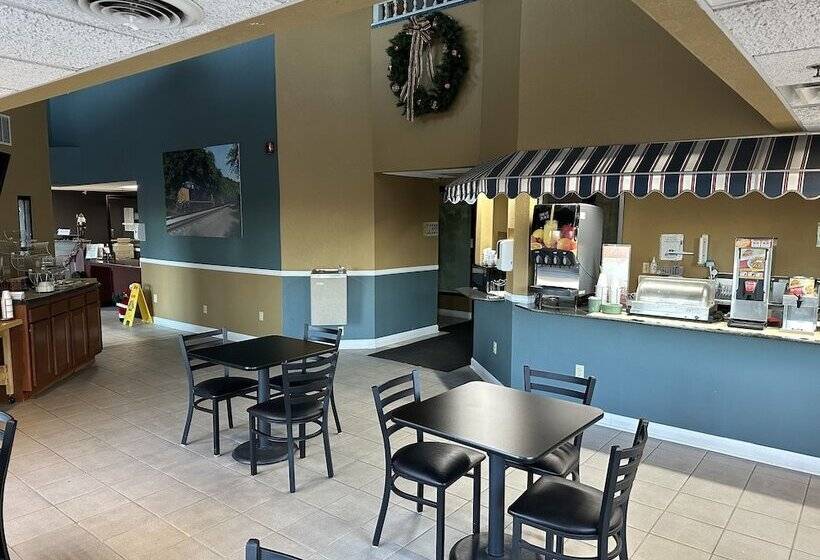 فندق Quality Inn