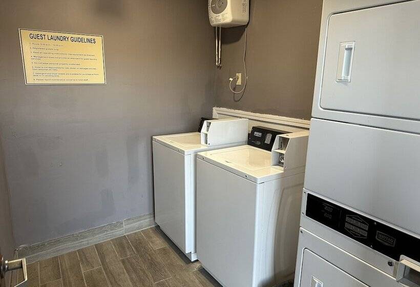 فندق Quality Inn